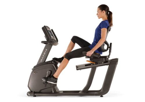 MATRIX R30 XER Háttámlás fitness kerékpár